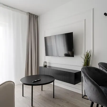 Rentplanet - Apartament Madalinskiego *